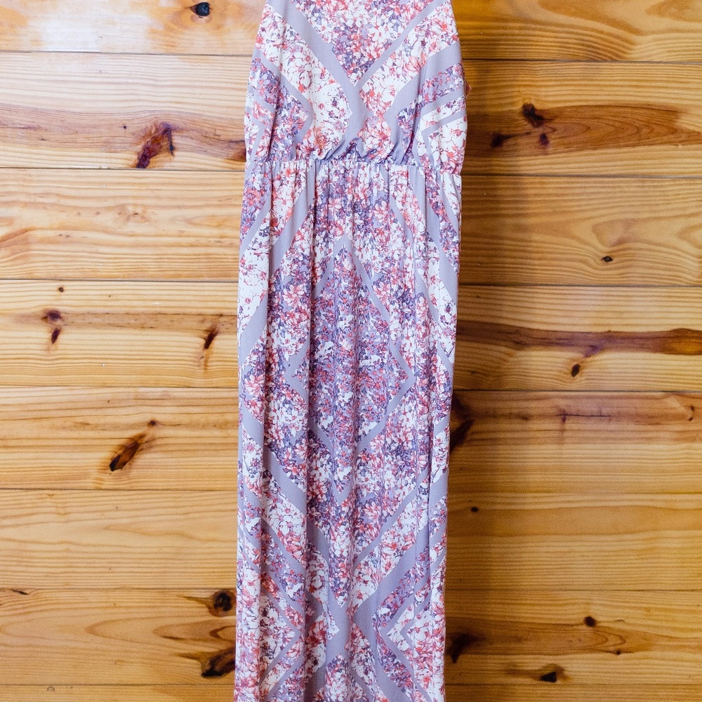 Floral Maxi - Picture 2 of 4